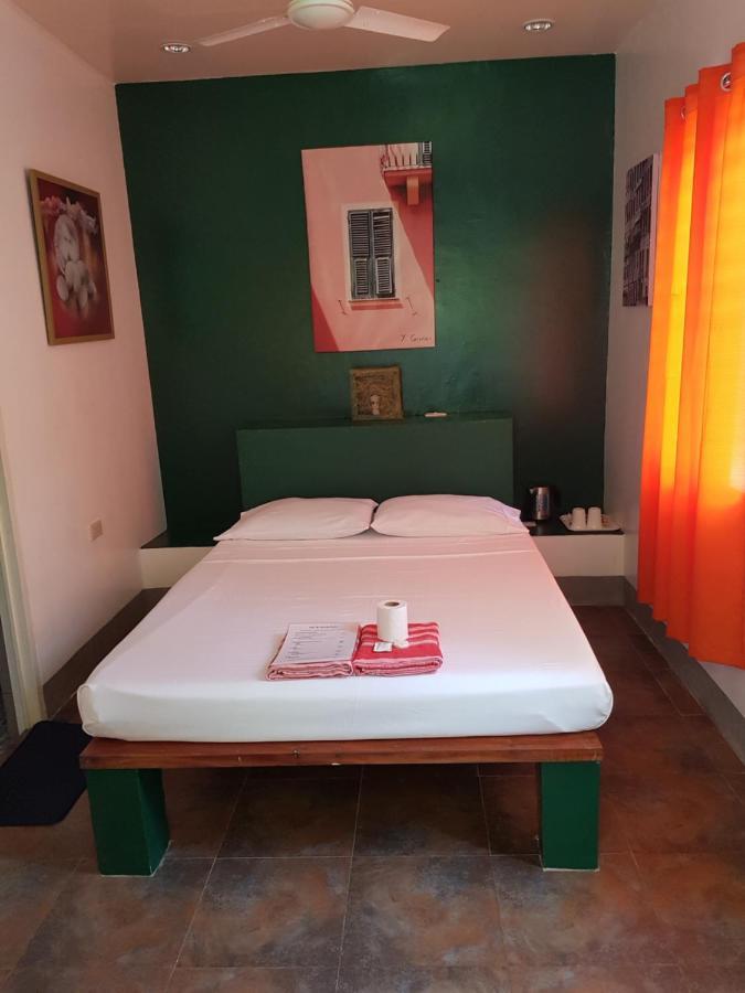 Marianita'S Cottages Mambajao 外观 照片