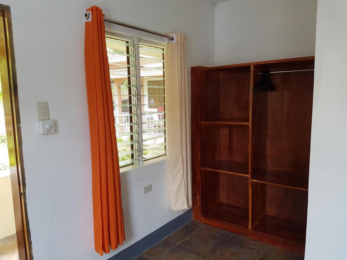 Marianita'S Cottages Mambajao 外观 照片