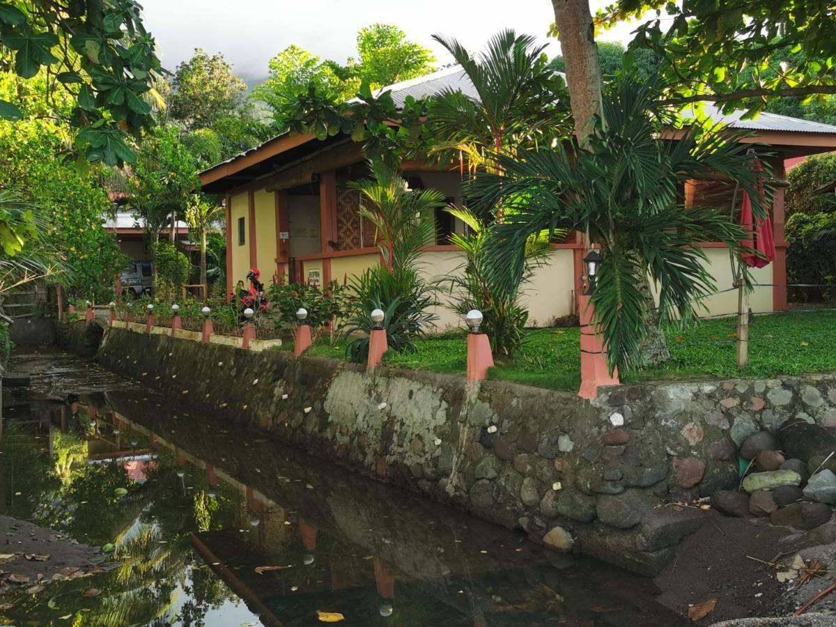 Marianita'S Cottages Mambajao 外观 照片